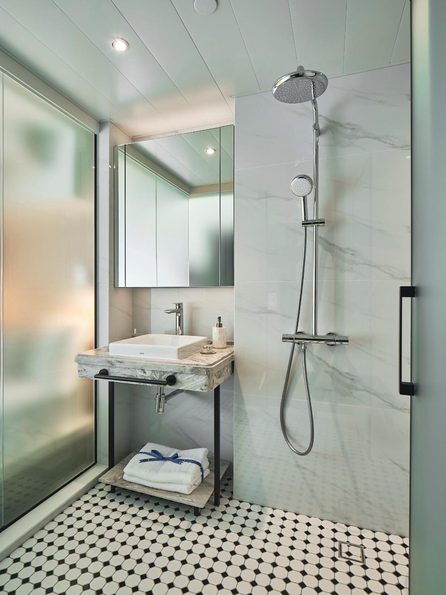 V Causeway Bay Aparthotel Hongkong Buitenkant foto